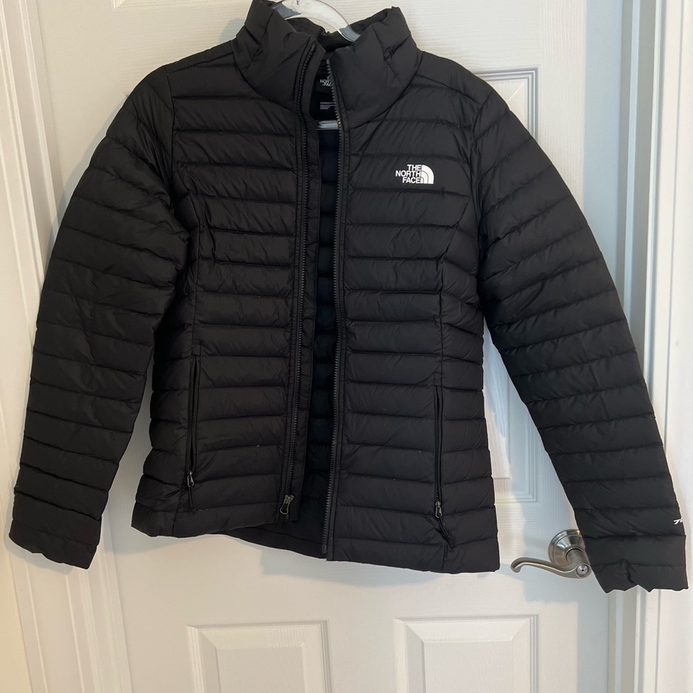 North face jacket in very good condition in medium size